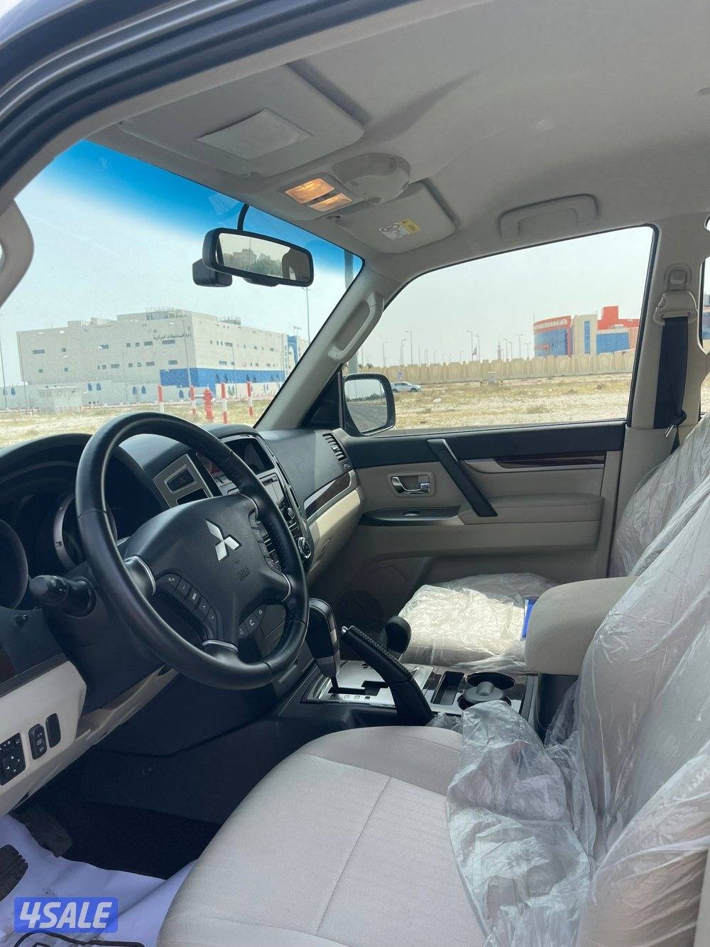 باجيرو وارد الملا 2020 بحاله نادره عداد 5000 كيلو1