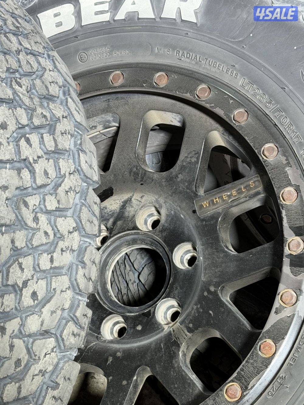 ‏للبيع أربع رنقات  BFGoodrich  وأربع تواير حالته جيدة الرجاء اتصال ألج2