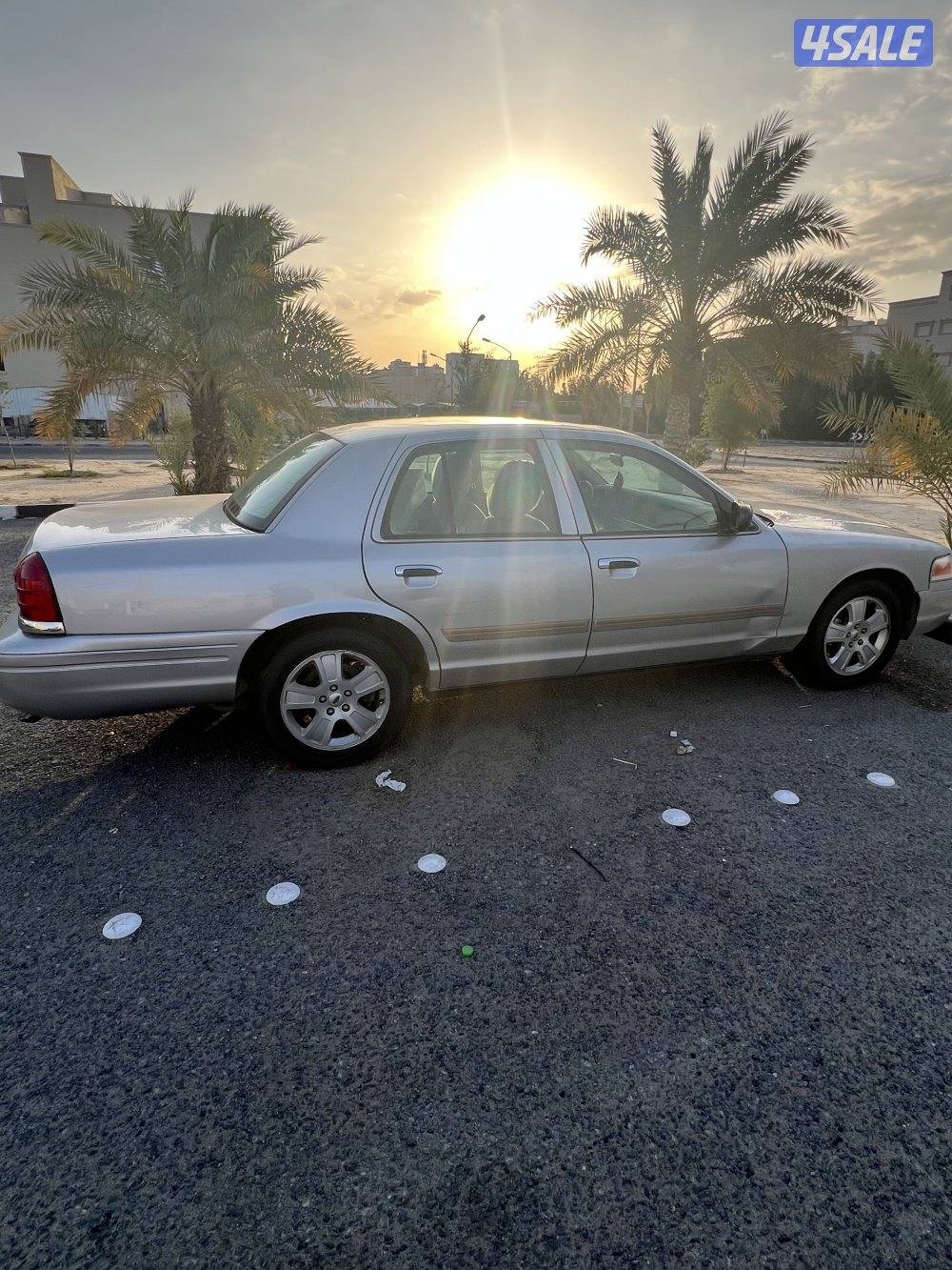 فورد فكتوريا 2011 فضي3