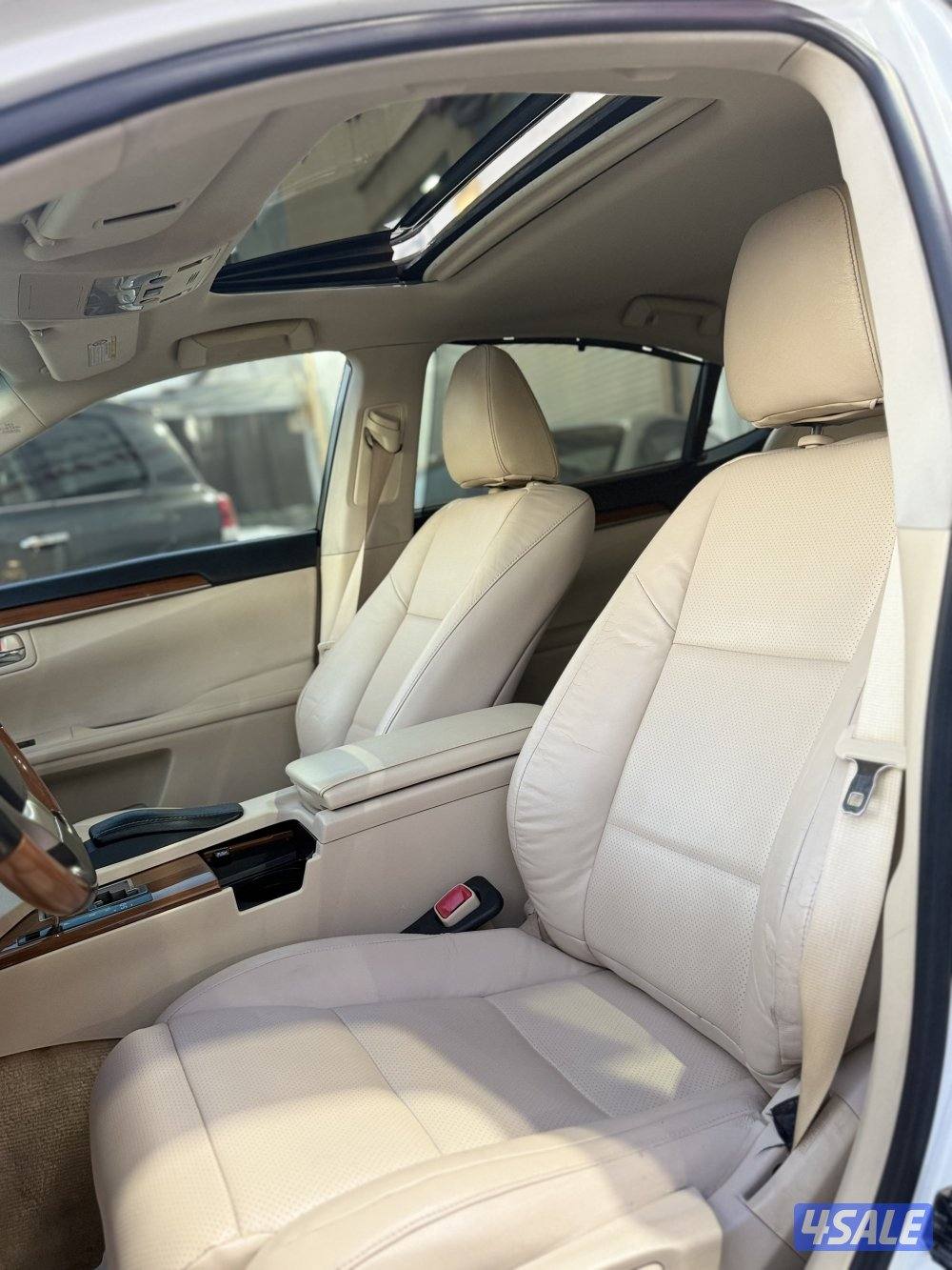 لكزس Es250بحاله وكاله شرط الفحص بلكامل7