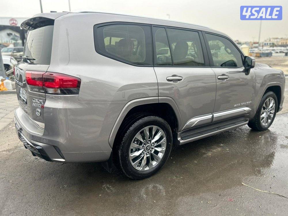 تويوتا لاند كروزر GX.R AEROs twin turbo.V6 موديل 2025 ماشى 3000 k.m3