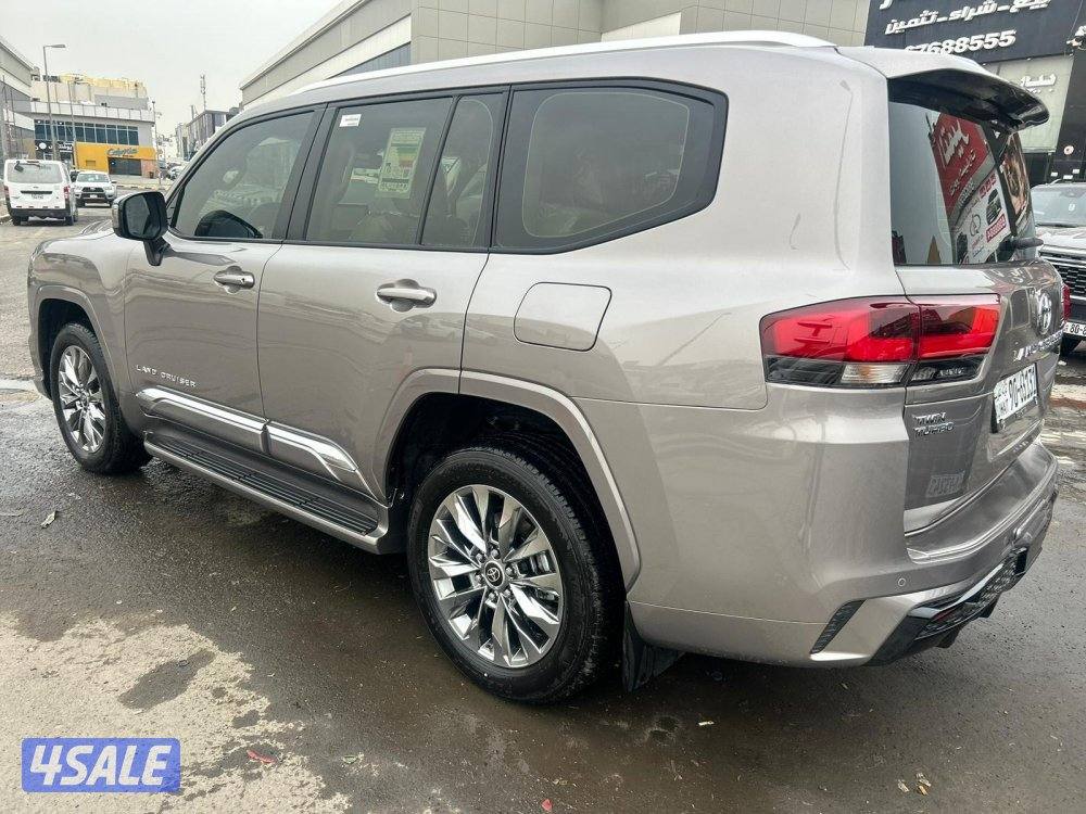تويوتا لاند كروزر GX.R AEROs twin turbo.V6 موديل 2025 ماشى 3000 k.m2