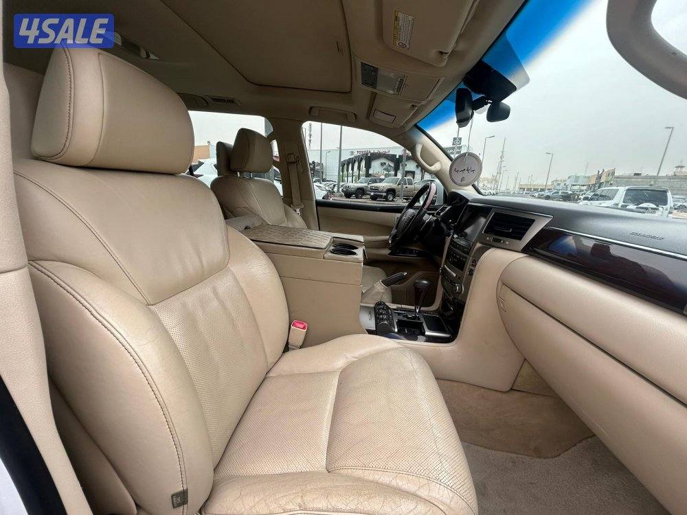 لكزس LX570 درجة اولى  موديل 2012 ماشى 258.000 k.m  وارد الساير5