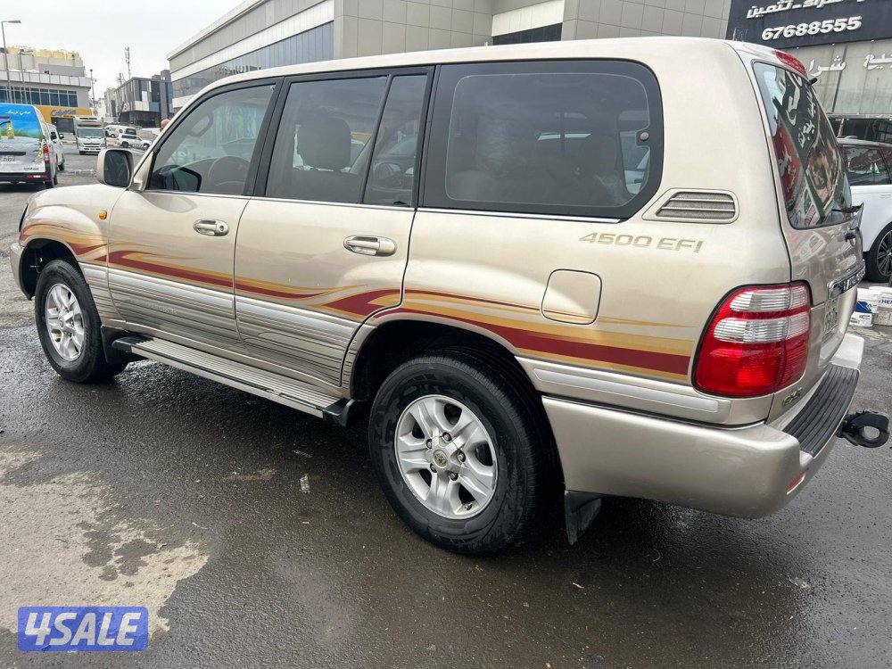 تويوتا لاند كروزر GX.R -V6 موديل 2003 ماشى 519.000 k.m وارد الساير .3