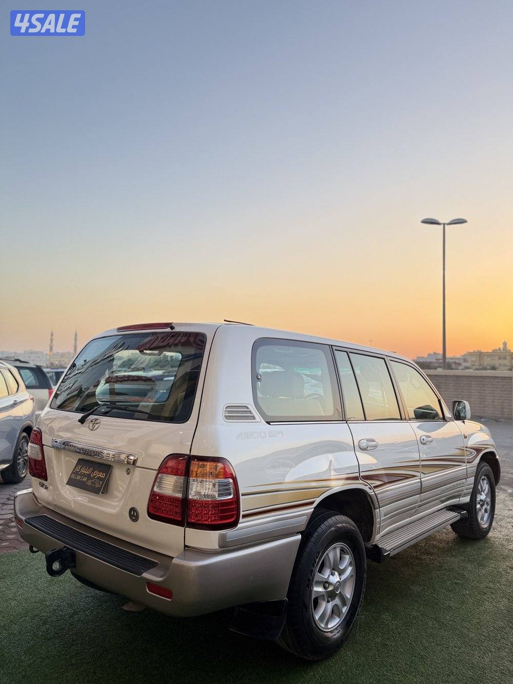 لاند GX-R 2005 شرط الفحص بلكامل بدي ٣ قطع فقط3