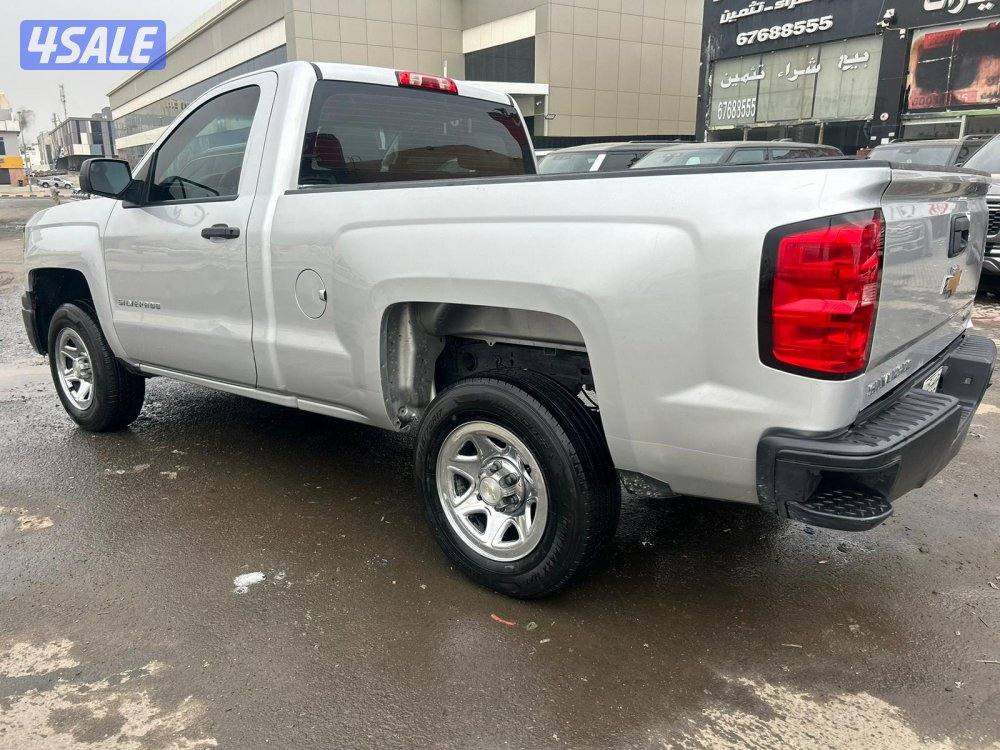 شيفرولية سلفرادو موديل 2015 ماشى 316.000 k.m  وارد الغانم .1