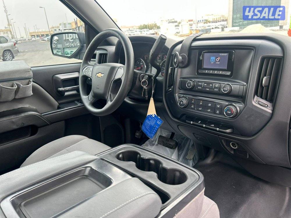 شيفرولية سلفرادو موديل 2015 ماشى 316.000 k.m  وارد الغانم .7