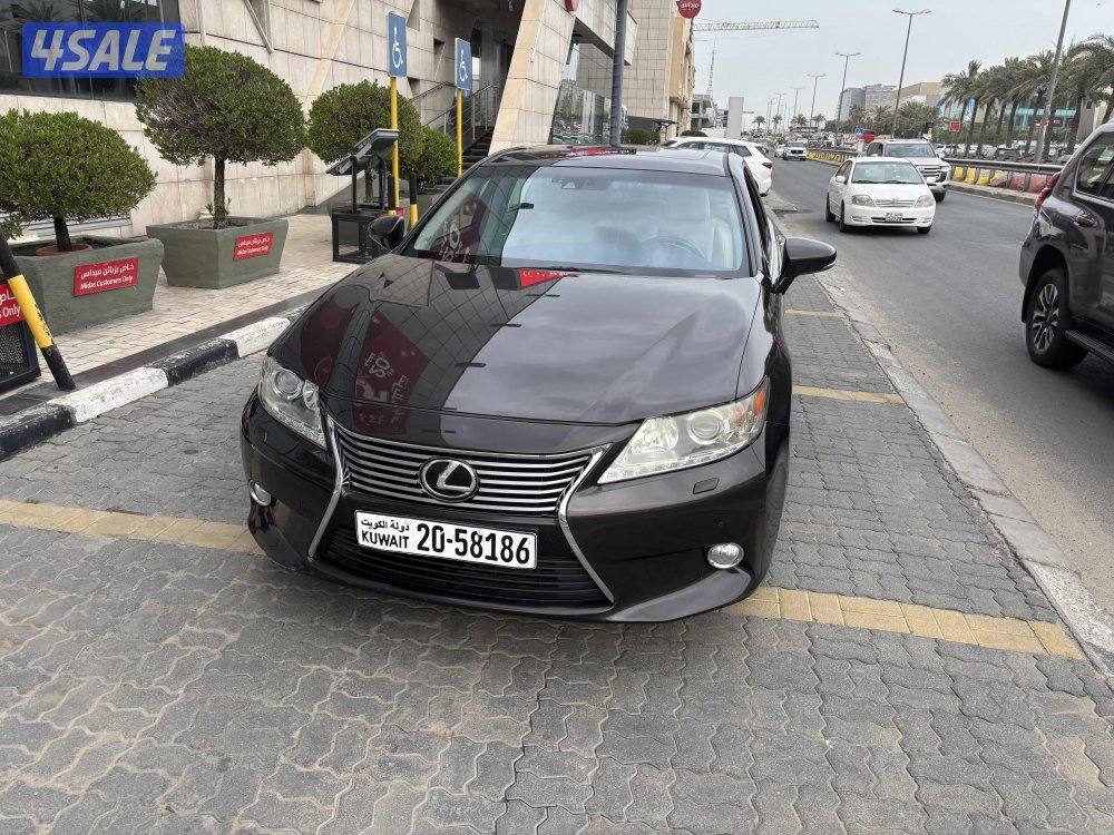 للبيع لكزز Es350  موديل 2013 بحاله ممتازه  سرفس وكاله9