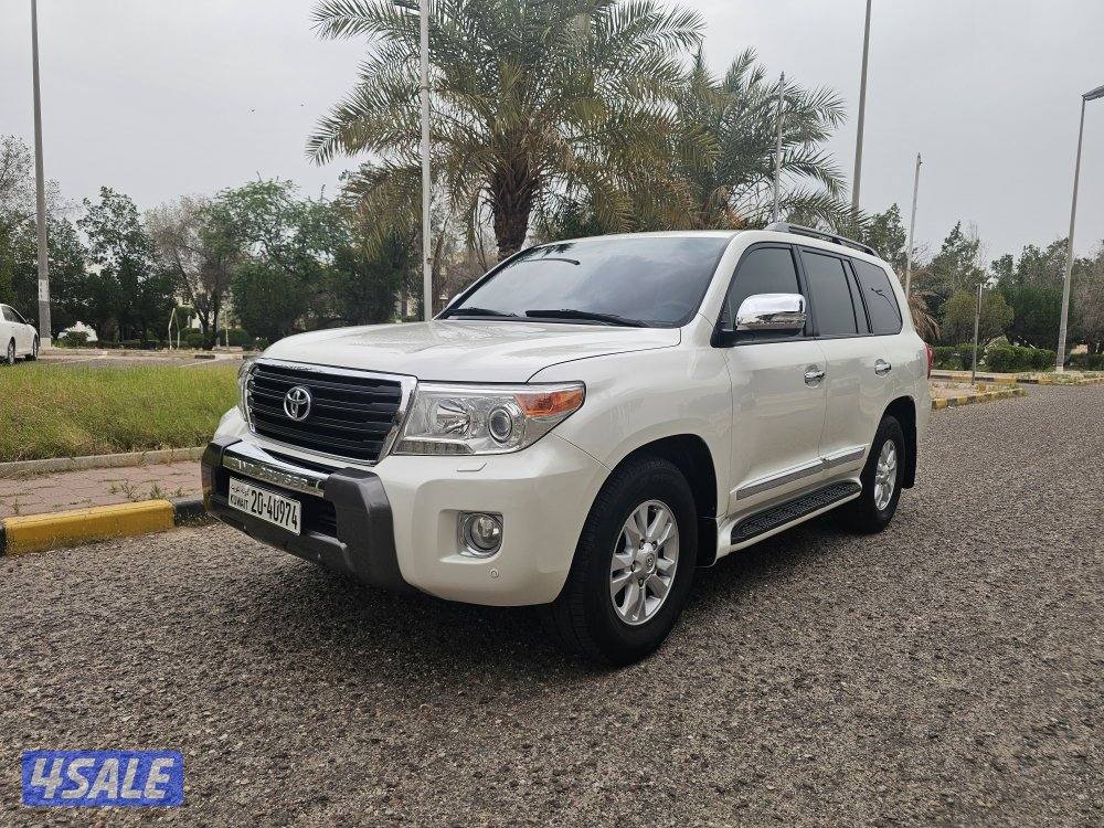 لاندكروز GXR وارد الساير ٨ سلندر شرط الفحص عداد ٢٩٦ الف1