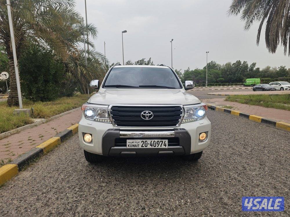 لاندكروز GXR وارد الساير ٨ سلندر شرط الفحص عداد ٢٩٦ الف6