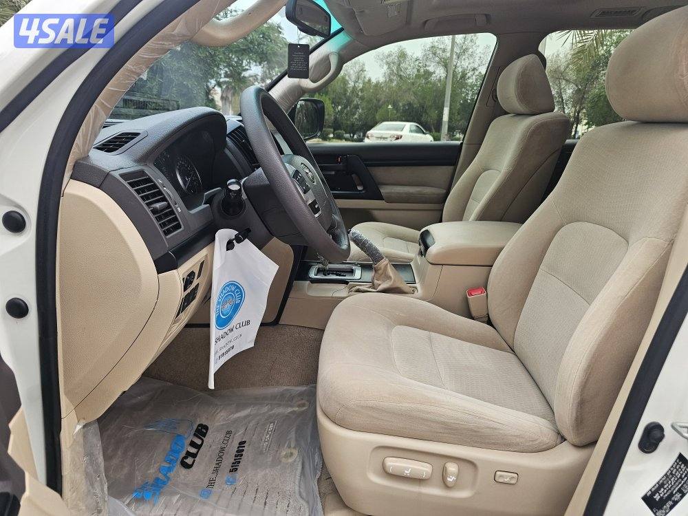 لاندكروز GXR وارد الساير ٨ سلندر شرط الفحص عداد ٢٩٦ الف8