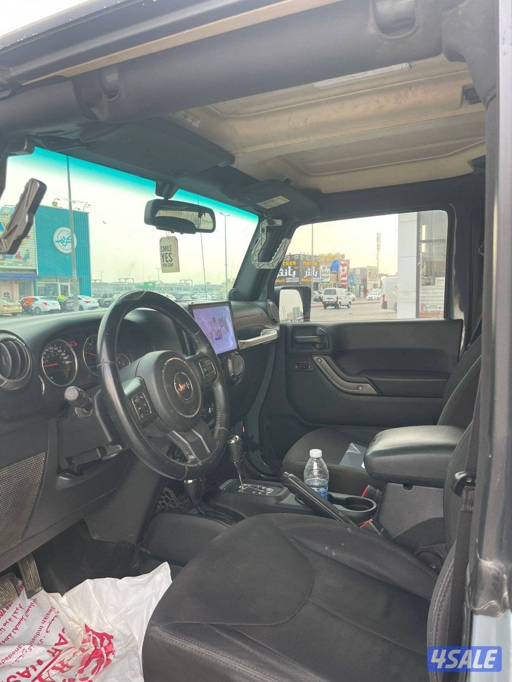 رانجلر موديل 2014 شرط الفحص قير مكينه شاصي مو جيد.4