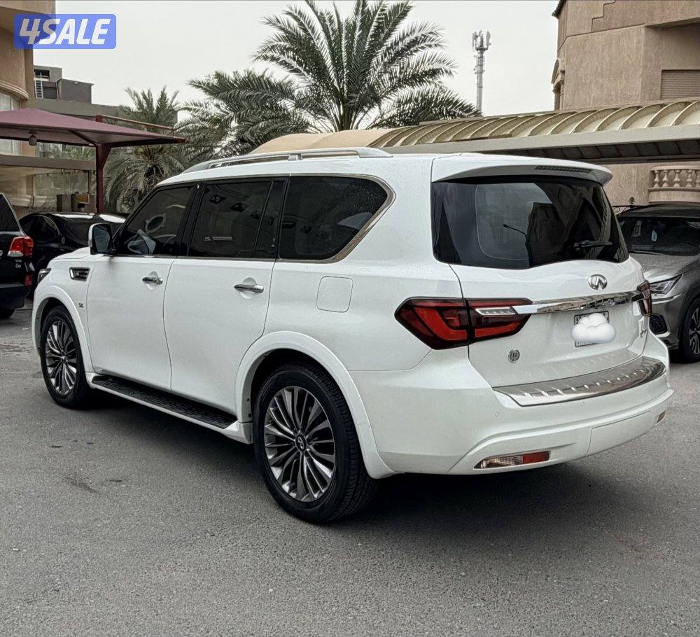 انفينيتي QX 80 بحالة ممتازه4
