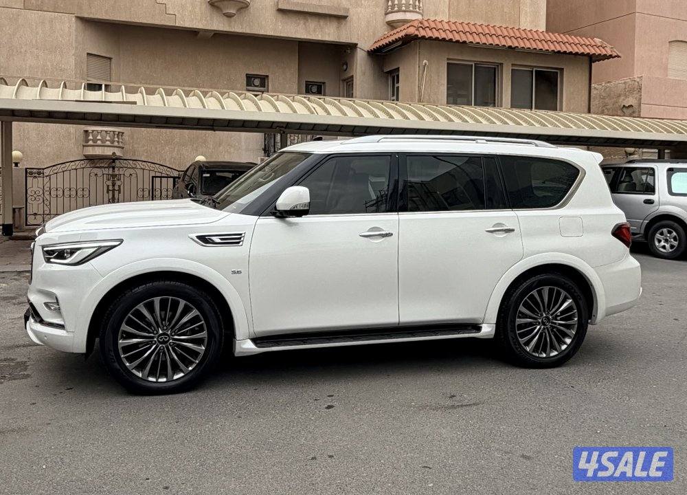 انفينيتي QX 80 بحالة ممتازه8