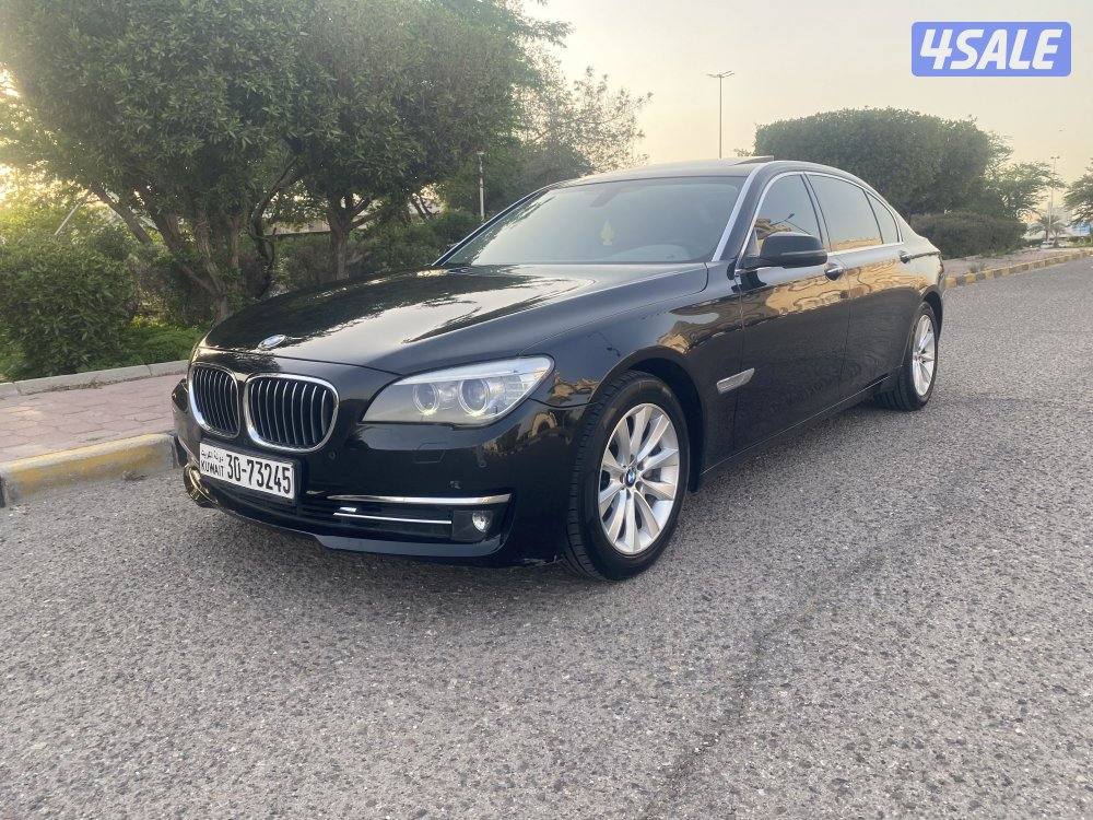 الغانم 2015 ماشيه 108 الف 730Li2