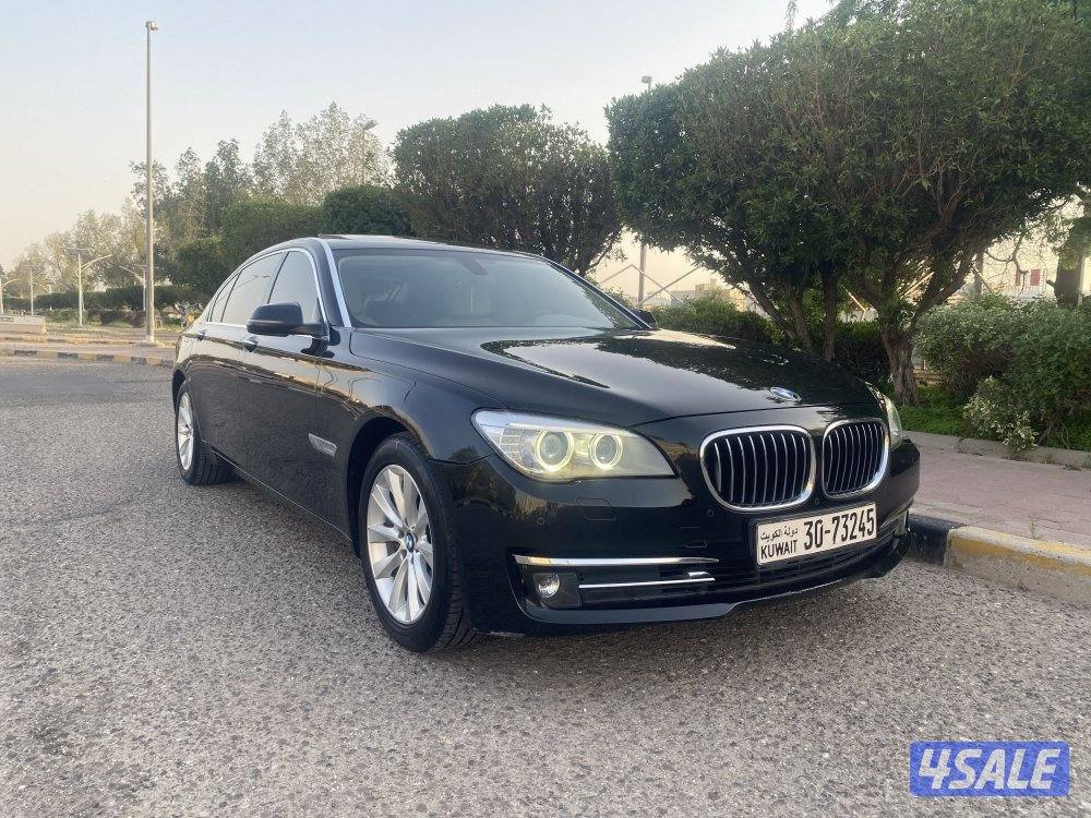 الغانم 2015 ماشيه 108 الف 730Li11