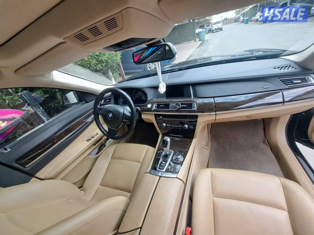 BMW 730i نظيف جدا الحجم الكبير استخدام نظيف7