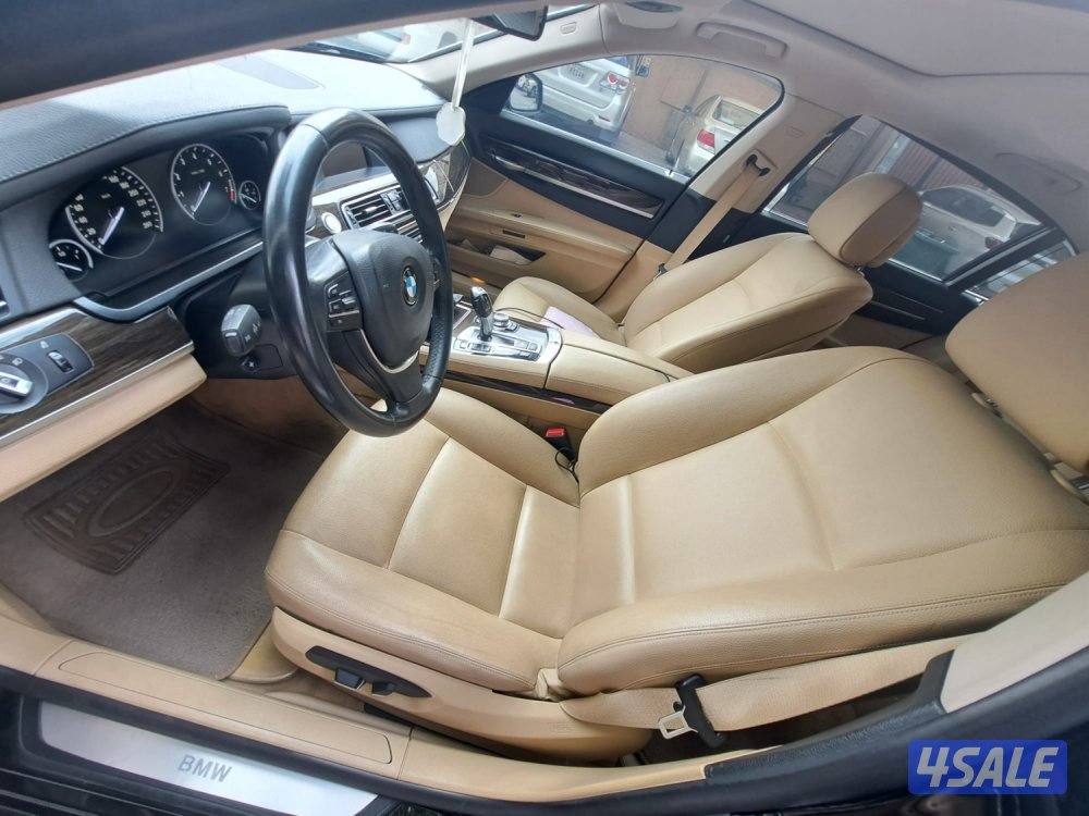 BMW 730i نظيف جدا الحجم الكبير استخدام نظيف11