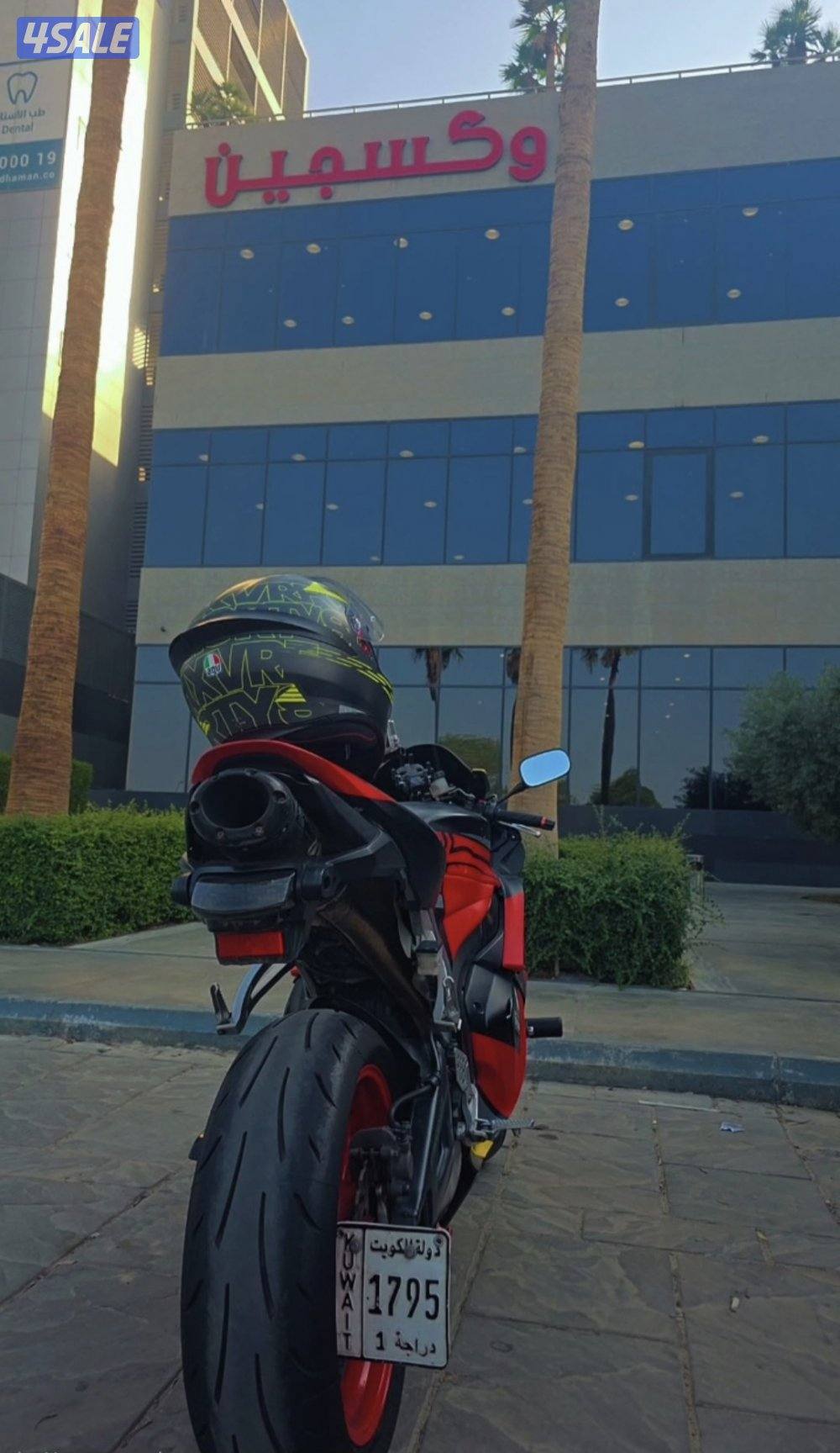 للبيع سيكل cbr 600 rr نظيف موناقصه شي وتواير برلي يديده وتوني مسرفسه1