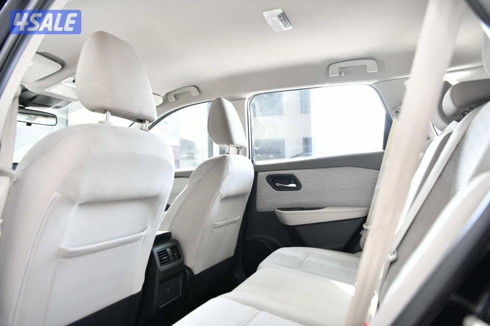 نيسان اكس تريل4