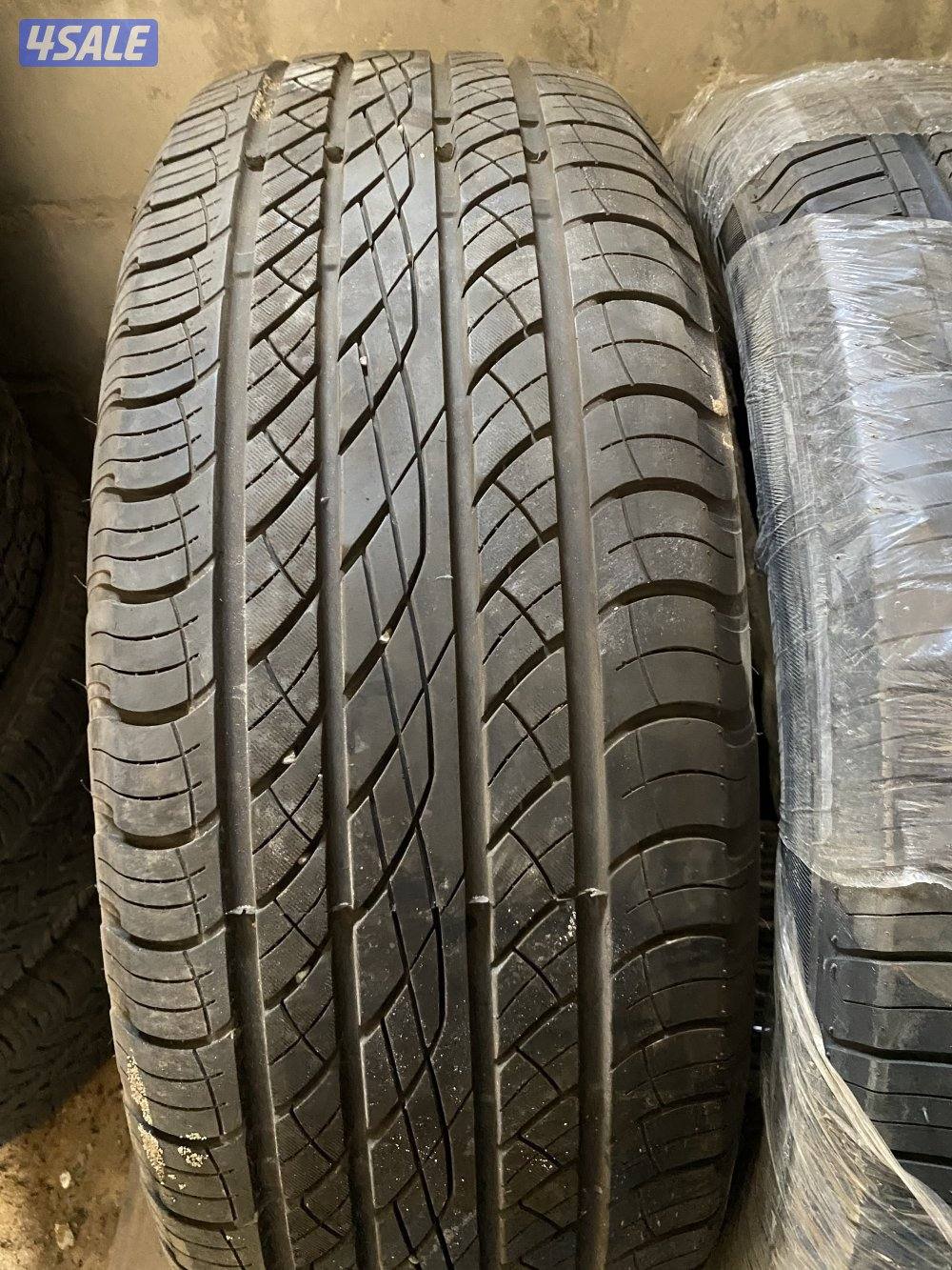 لبيع تواير جديدة عدد 2 مقاس 20/60/2754