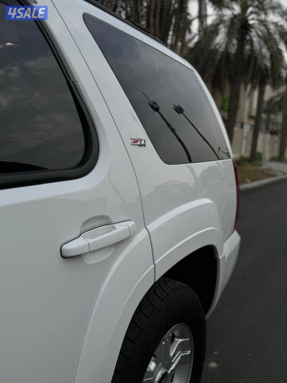 للبيع تاهو Z71 موديل 2012 دبل قير ماشي 2345