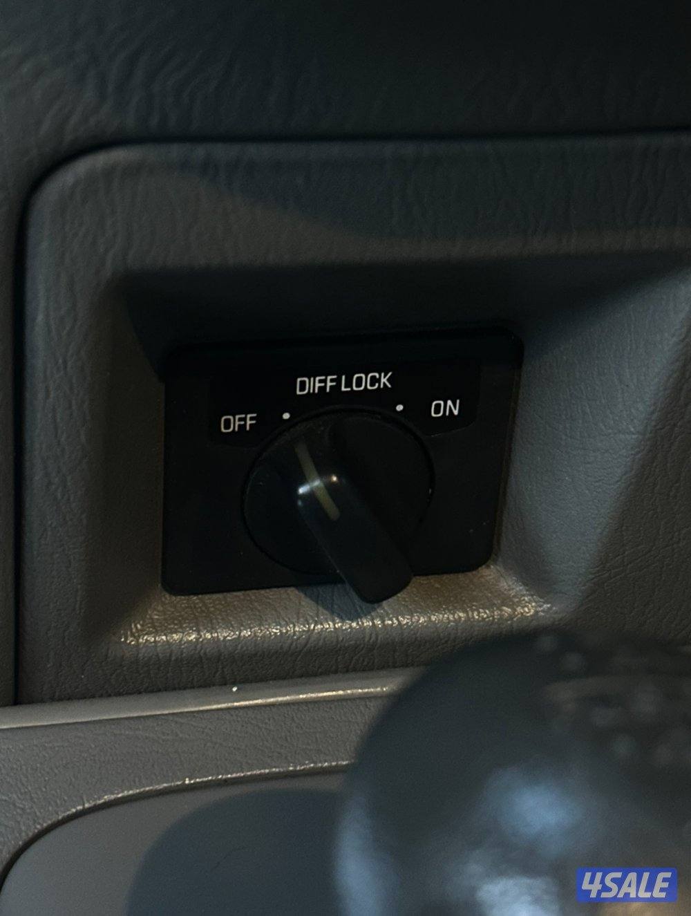 سفاري وانيت موديل 2016 وارد البابطين8