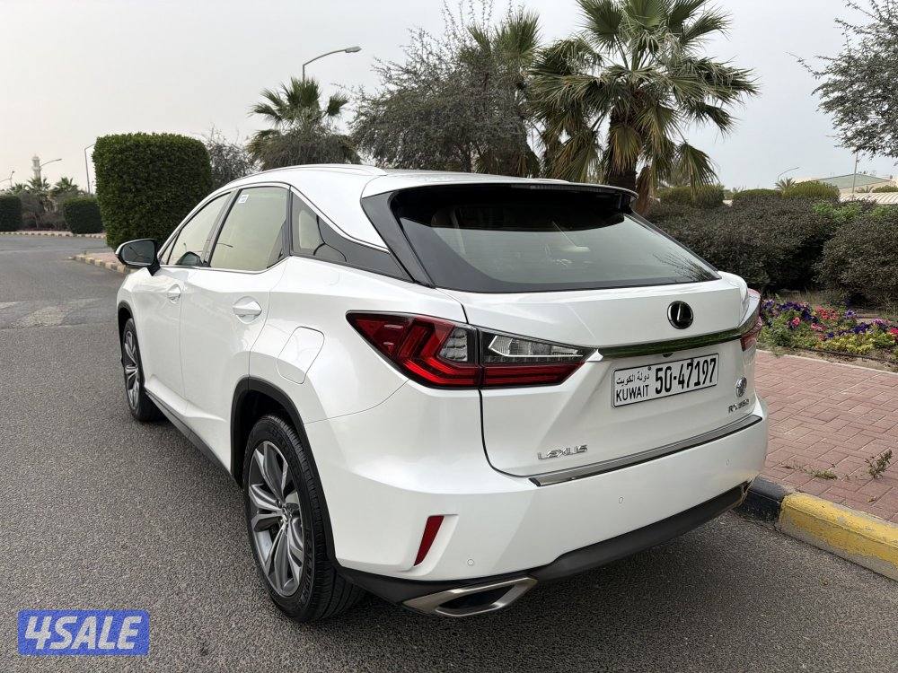 لكزس RX350 موديل 2018 الدرجه الاولى3