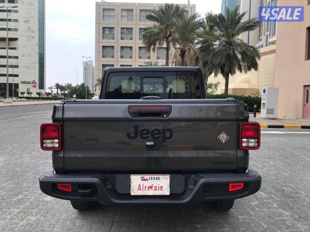 اذا بخاطرك وانيت رانجلر ما راح تلقى احلى منه13