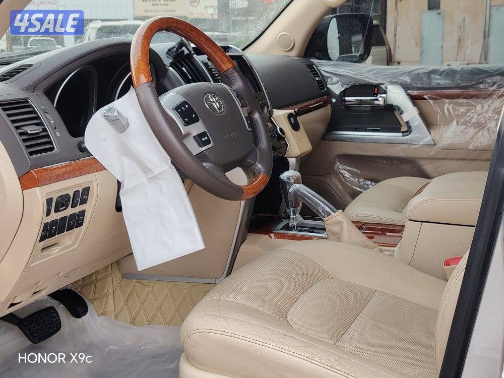 لاندكروزر VXR4