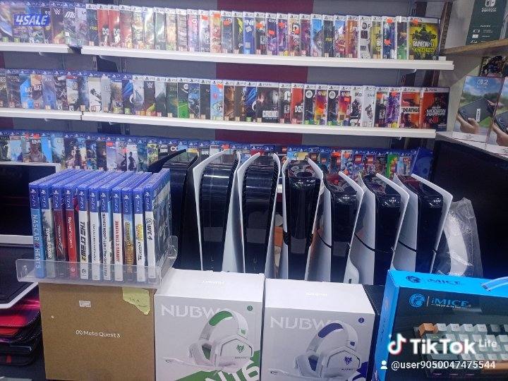 بيع جميع الأجهزة بلايستيشن مستعمل وجديد ومهكر وسكان وفير ونتدو ومهكر 12