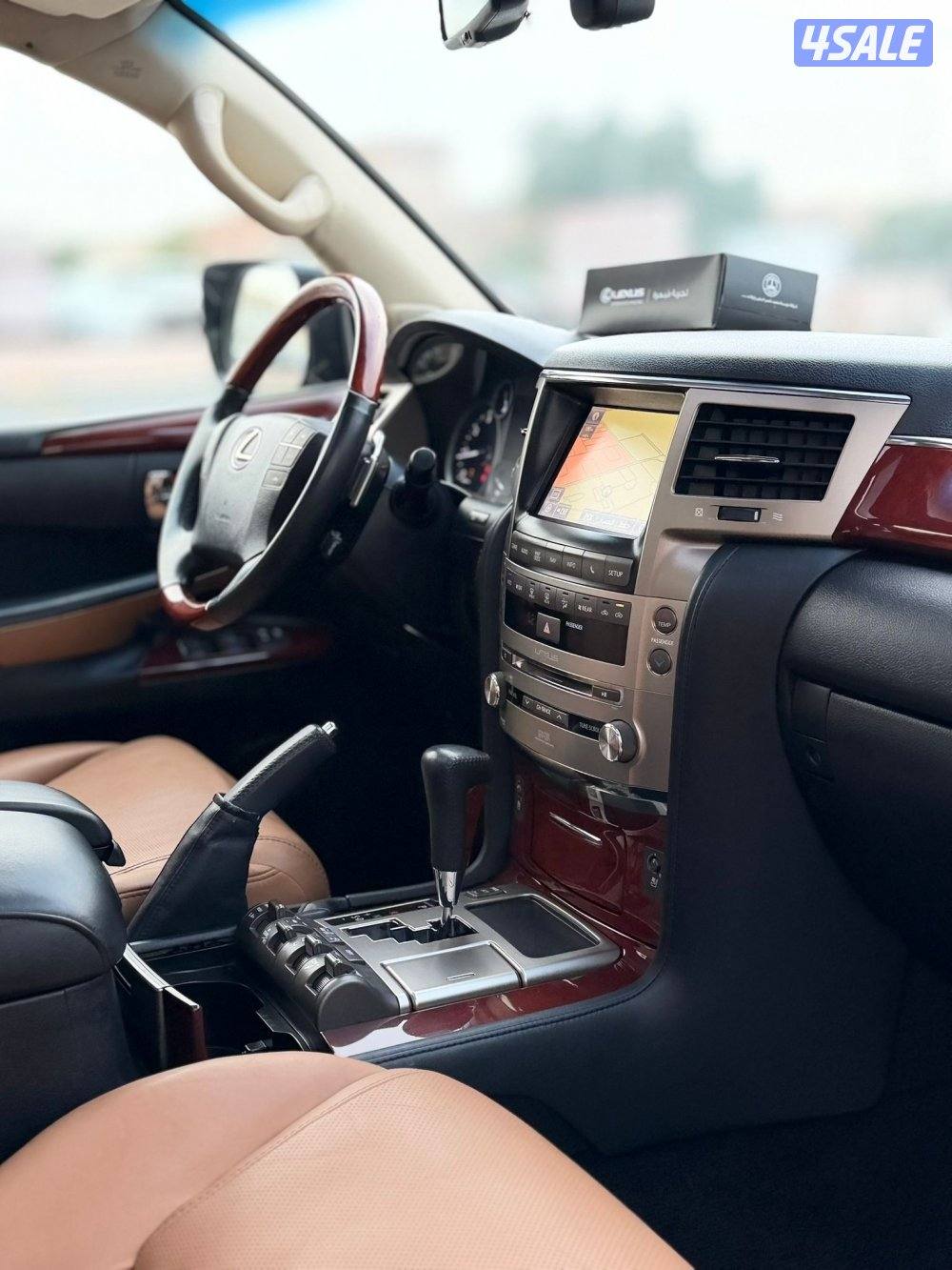 لكزس LX570 موديل 2015 الدرجه الاولي11