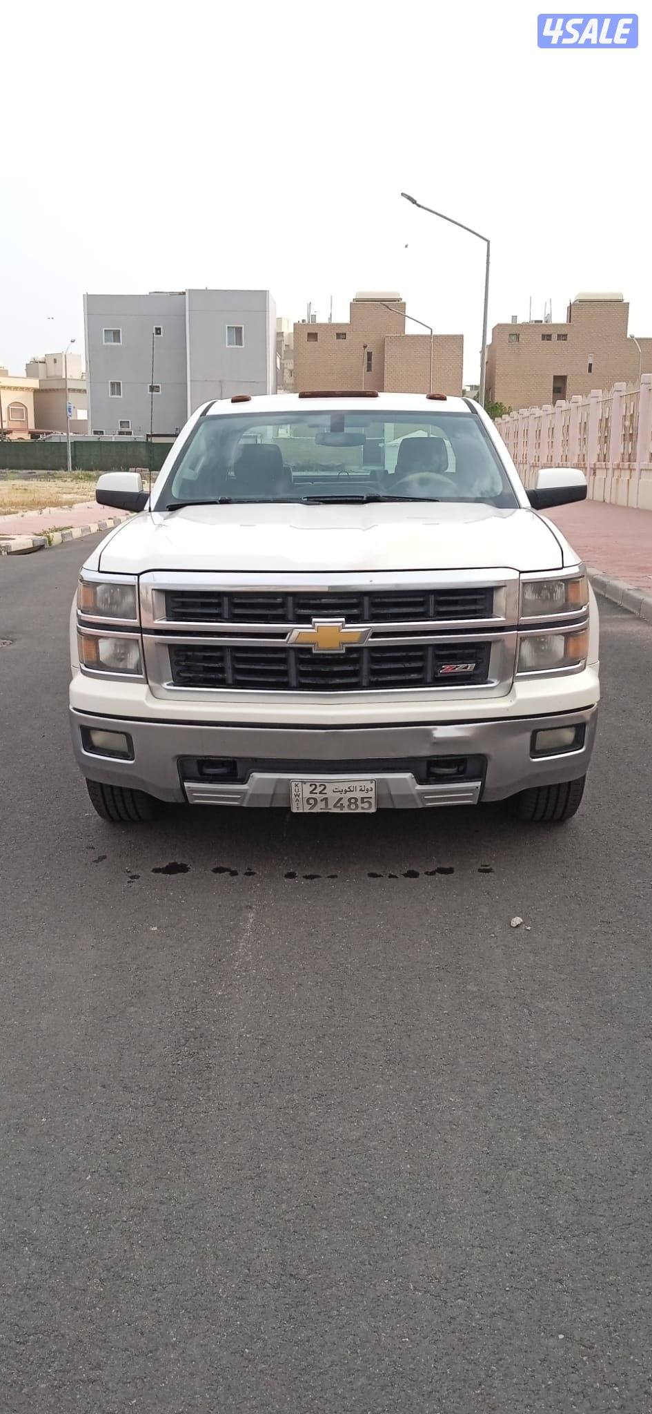 للبيع سلفرادو Z71 لون صدفي عداد ٩٥ الف كم شرط الفحص شامل البدي قطعه0