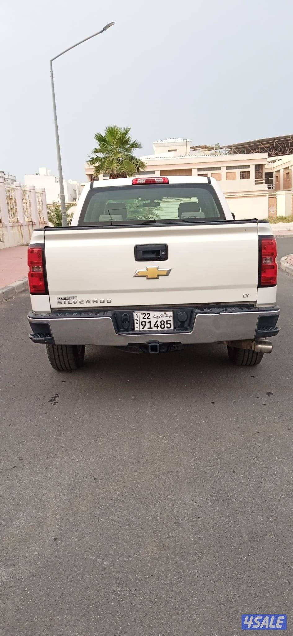 للبيع سلفرادو Z71 لون صدفي عداد ٩٥ الف كم شرط الفحص شامل البدي قطعه3