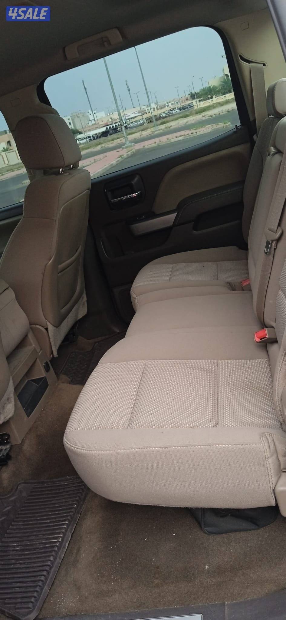 للبيع سلفرادو Z71 لون صدفي عداد ٩٥ الف كم شرط الفحص شامل البدي قطعه8