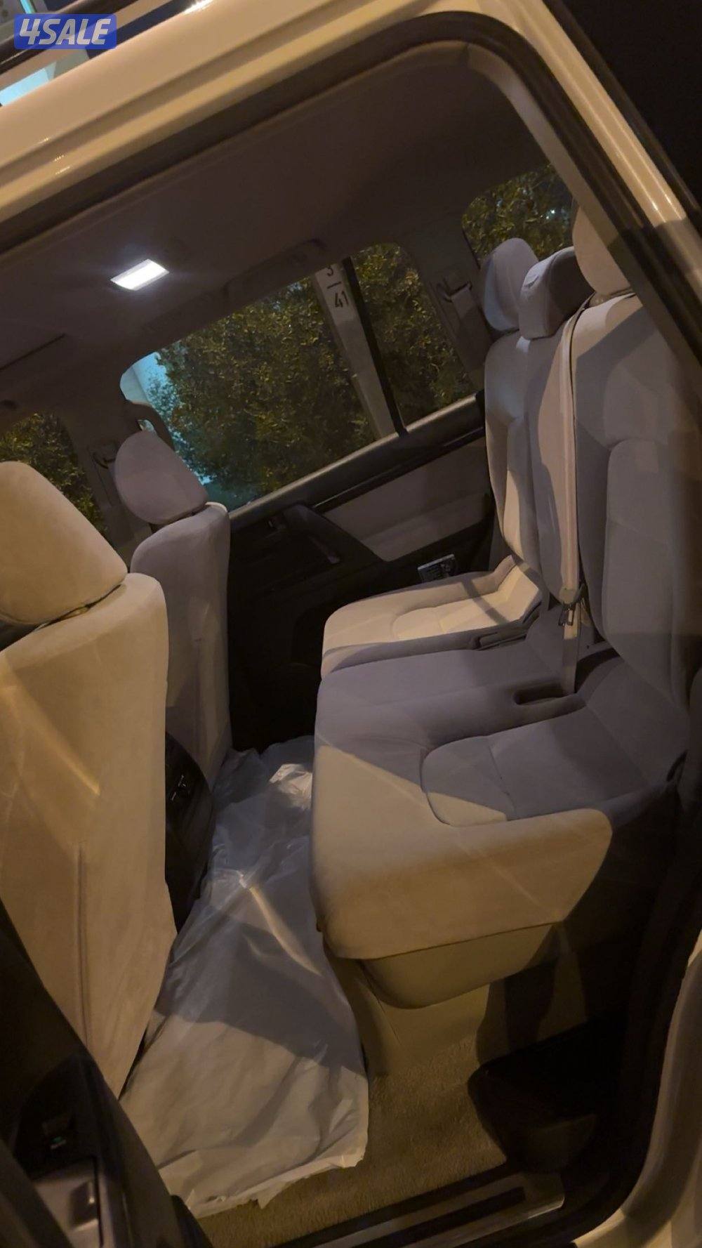 لاندكروز 20105