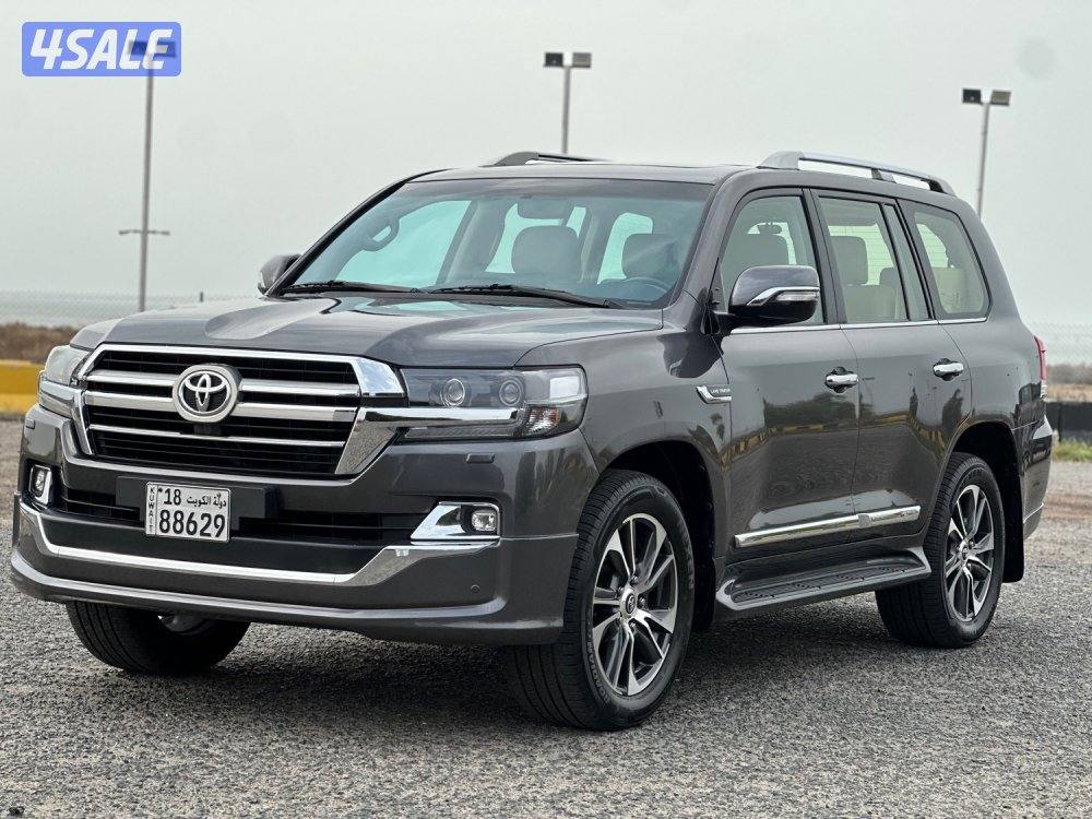 للبيع لاندكروزر تورنج v8 وارد الوكالة الساير1