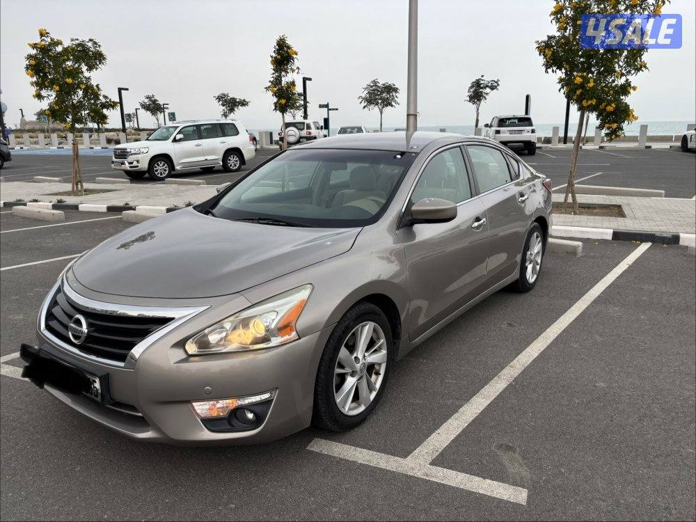 Used Nissan Altima for sale (good condition)3