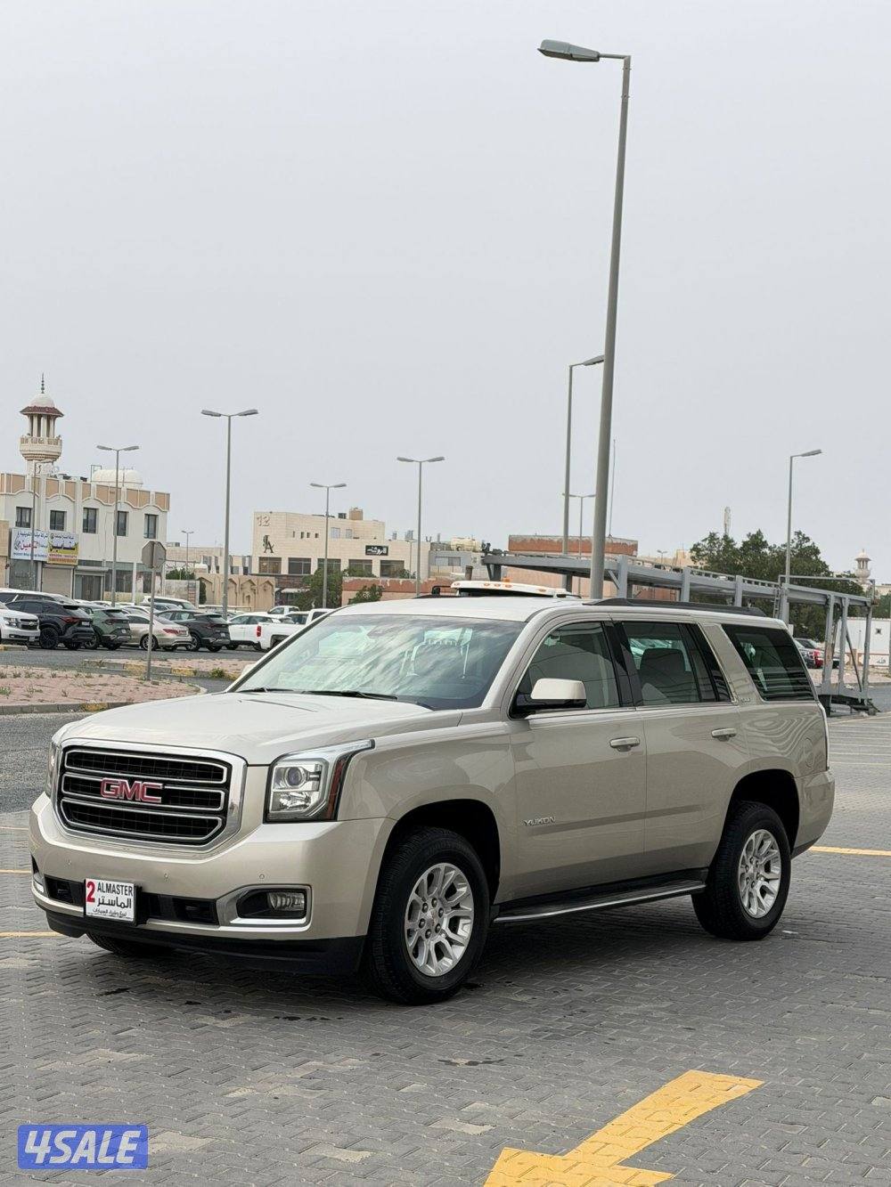 للبيع يوكن SLEموديل 2015 دبل قير0