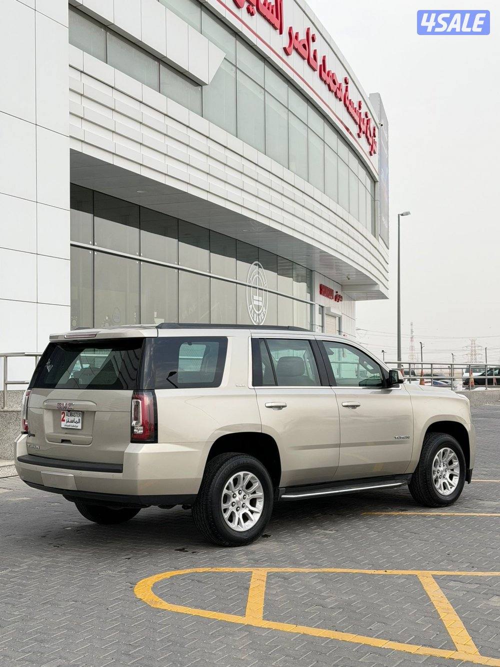 للبيع يوكن SLEموديل 2015 دبل قير3