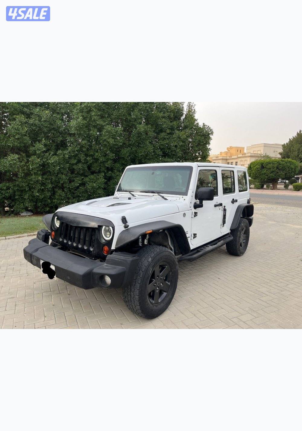 رنلقر موديل 2013 ماشي 180 صبغ الوكاله عدا4