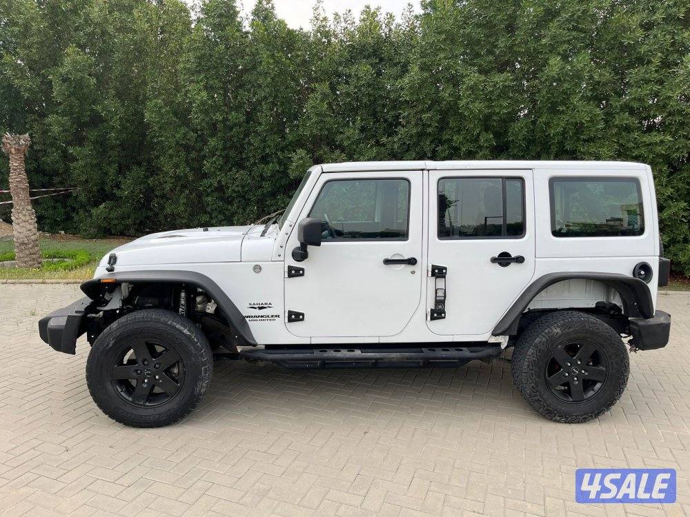 رنلقر موديل 2013 ماشي 180 صبغ الوكاله عدا5