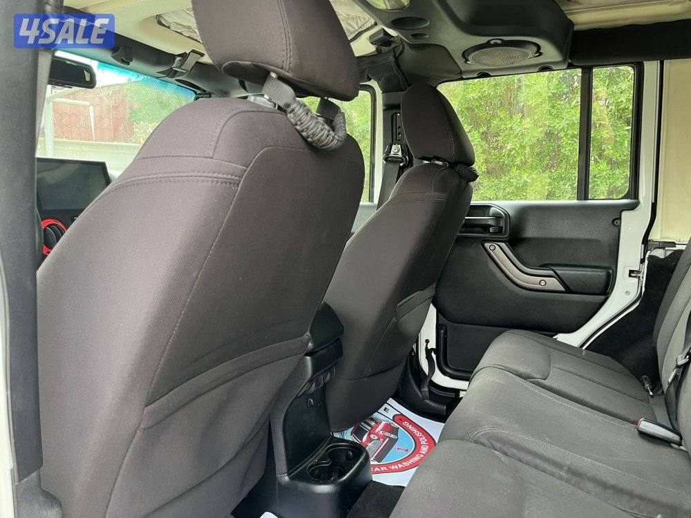 رنلقر موديل 2013 ماشي 180 صبغ الوكاله عدا7