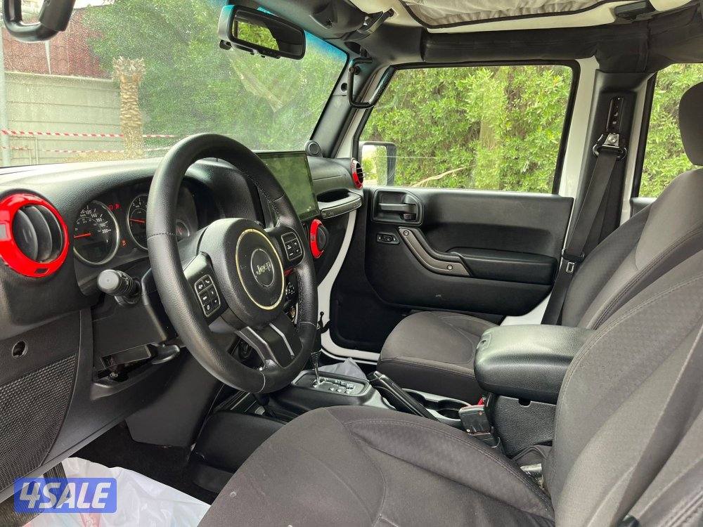 رنلقر موديل 2013 ماشي 180 صبغ الوكاله عدا8