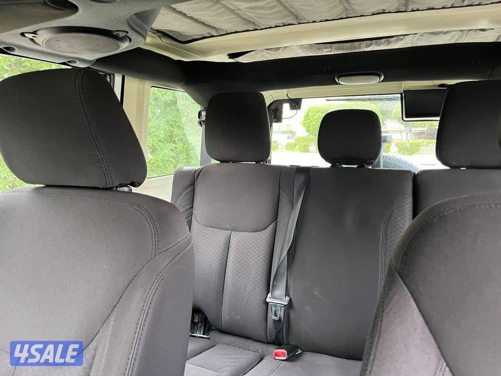 رنلقر موديل 2013 ماشي 180 صبغ الوكاله عدا9