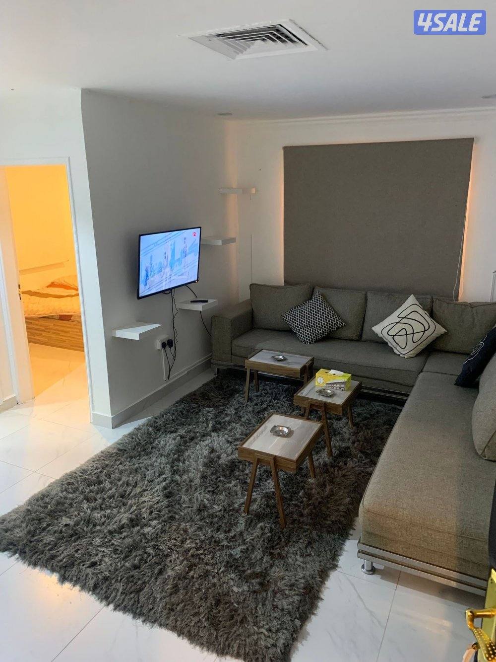 شقه للايجار خلو غرفه وصاله ومطبخ وحمام تشطيب سوبر لوكس5