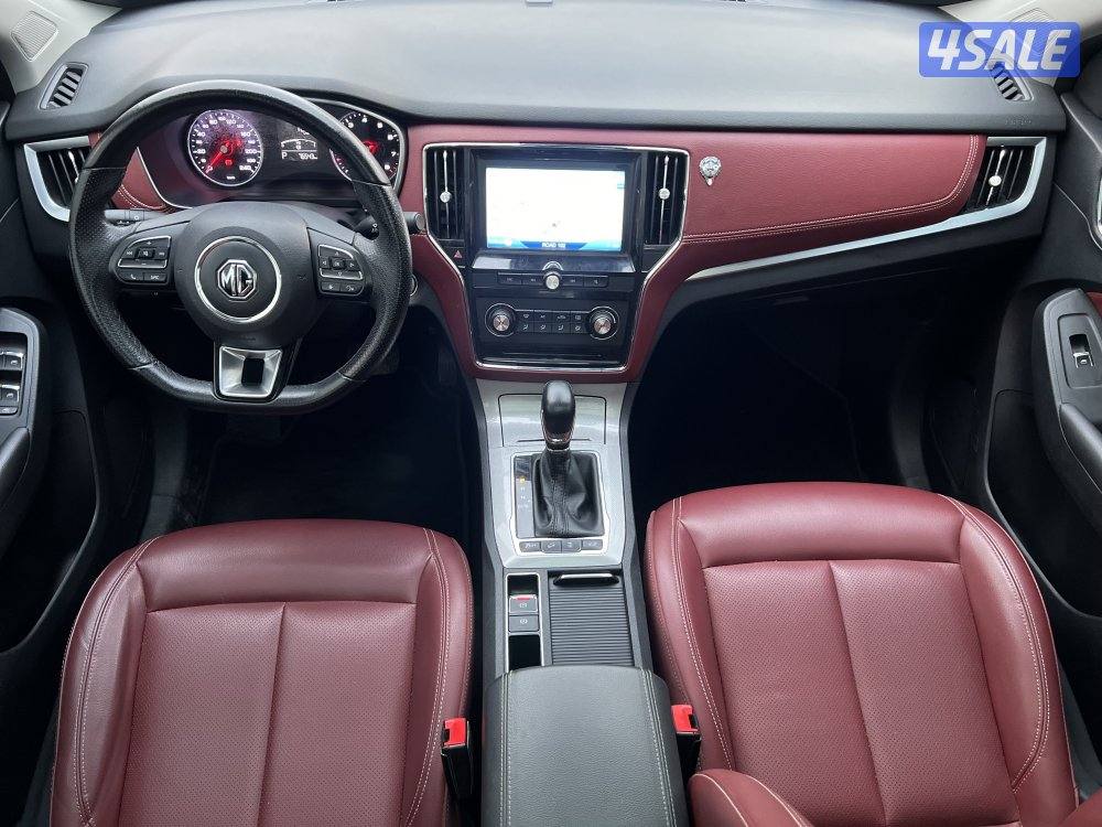 ام جي RX 5 موديل 2022 بحالة الوكالة6