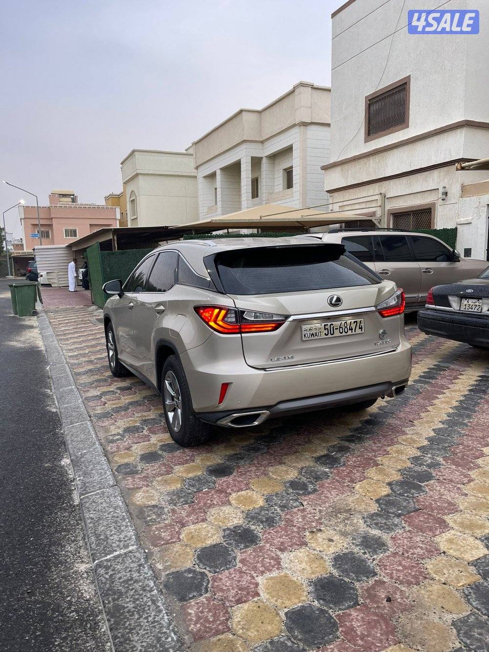 للبيع لكزس RX350 صبغ الوكالة3