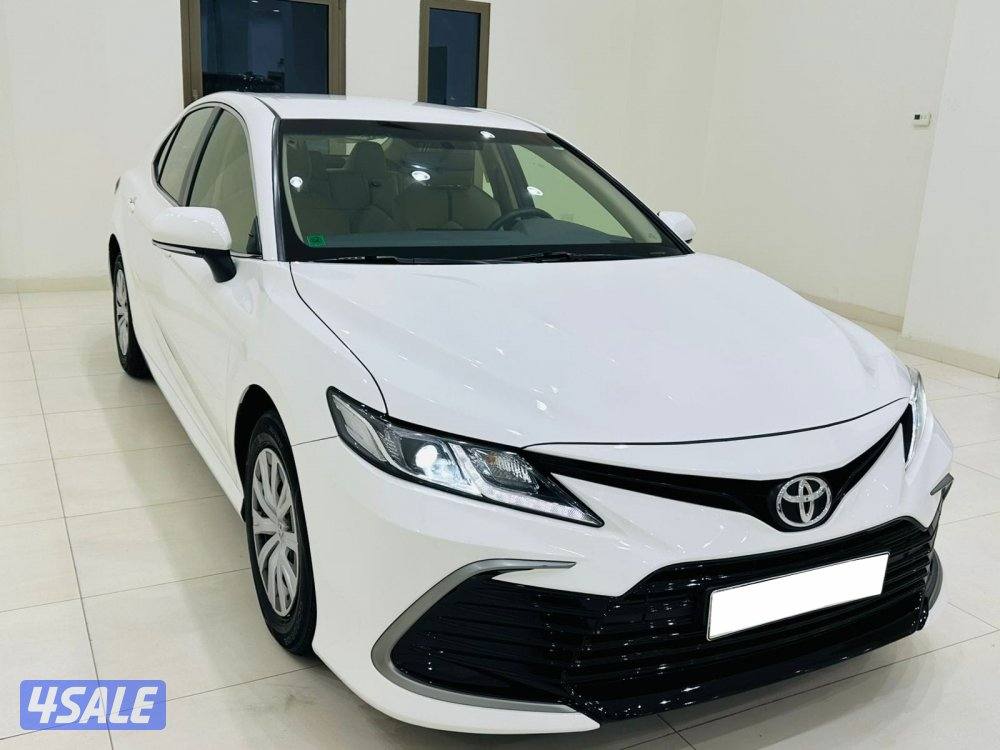 للبيع تويوتا كامري LE  2.5موديل 20231