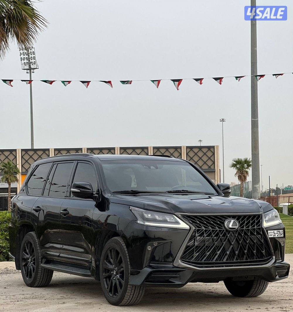 لكزس بحاله ممتاز ماشي ١٦٠ الف 20191